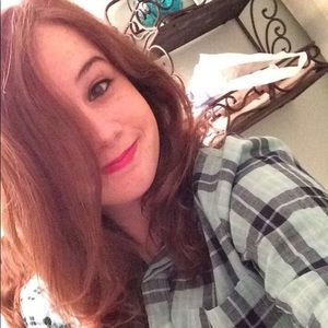 Meet your Posher, Dakota